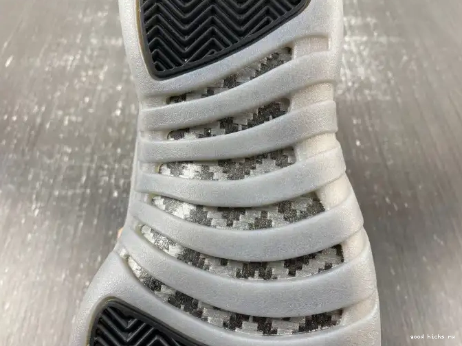 Wolf CT8013-019 Grey Jordan 12 Black Air 0613